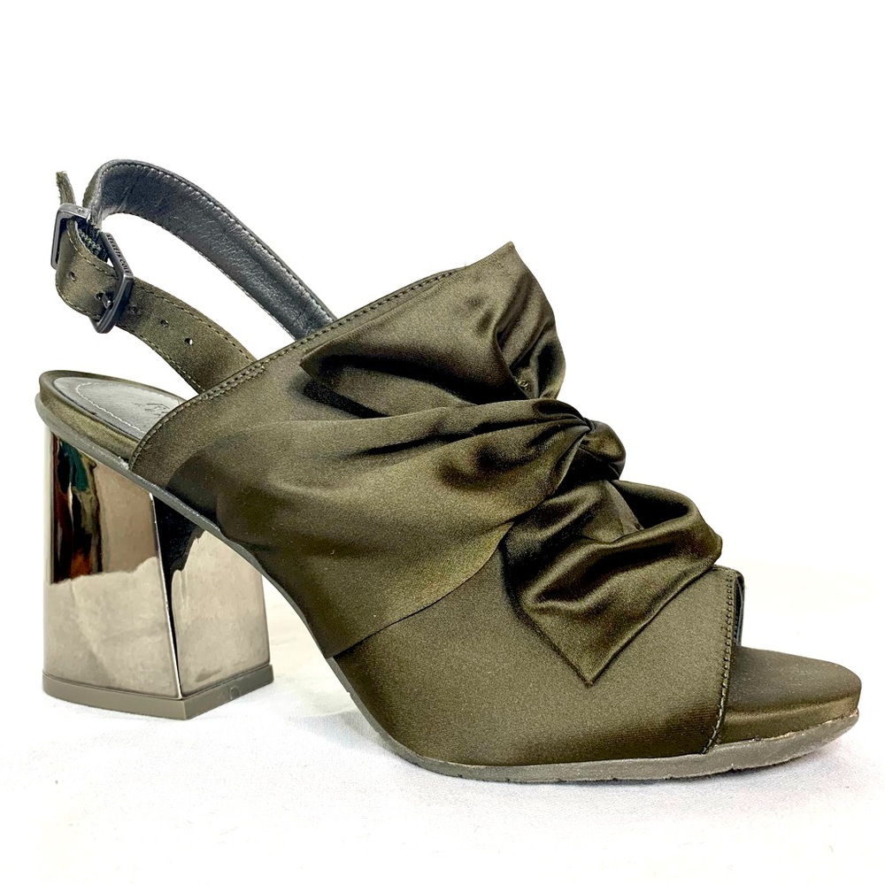 Kenneth Cole Reaction Reach Beyond Satin Bow Block Heels Fern Holiday Party Sz 6
